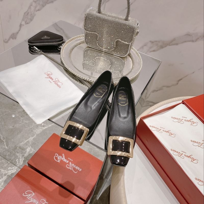 Roger Vivier flat shoes